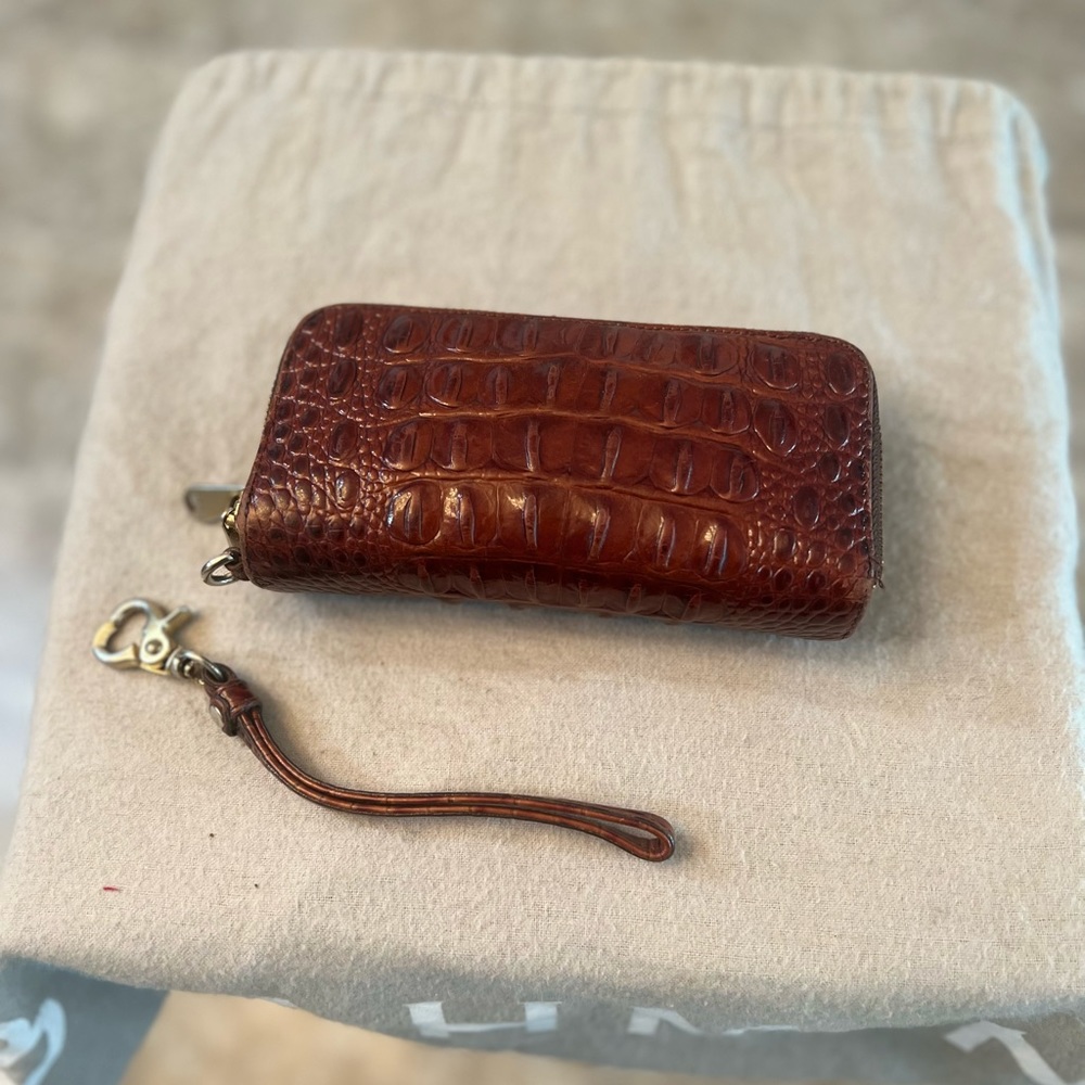 Brahmin Melbourne in color large trifold Wallet